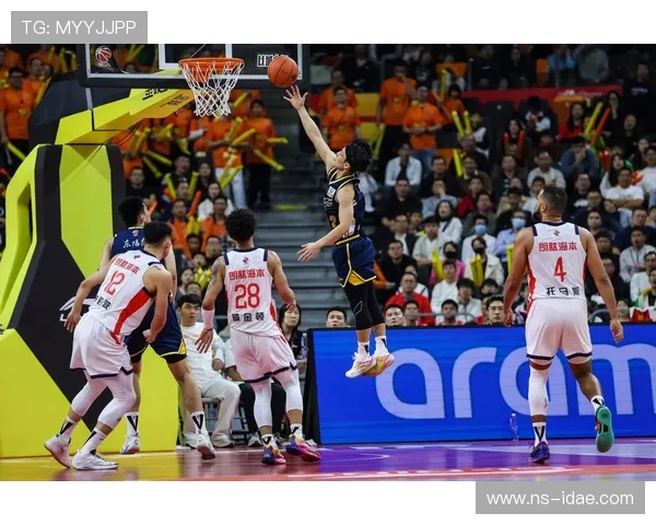 CBA八一对阵广东男篮精彩直播回顾与赛后分析